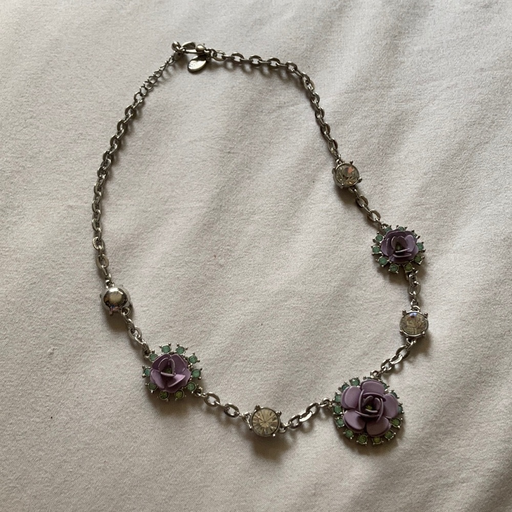 Express necklace flowers 💐